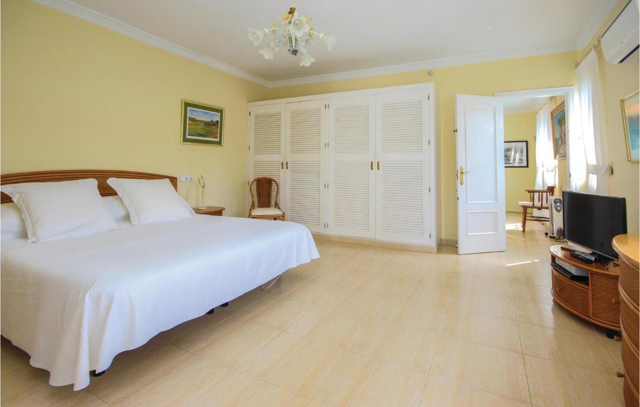 Gorgeous Apartment In Urb El Chaparral With Wifi La Cala De Mijas Εξωτερικό φωτογραφία